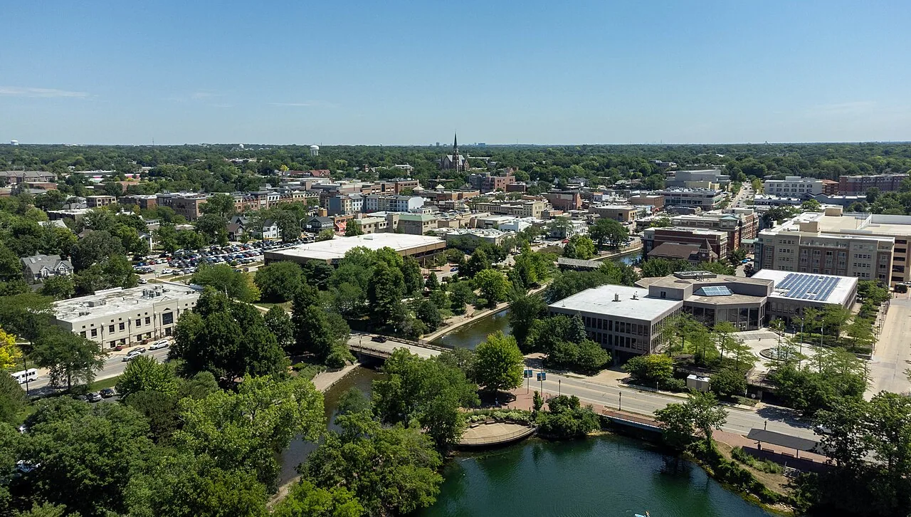 Aerial view of downtown Naperville, Illinois